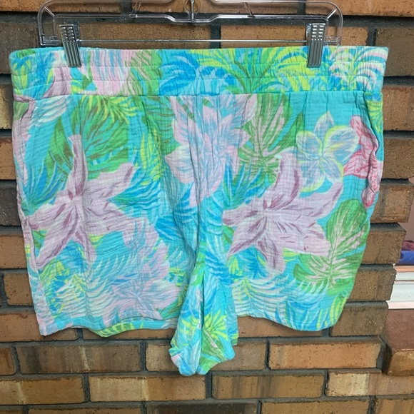 Belle Beach by Kim Gravel Tropical Print Button Down Shirt and Shorts Set - Picture 6 of 8
